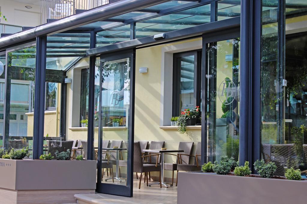 Hotel Philadelphia Cattolica Kültér fotó