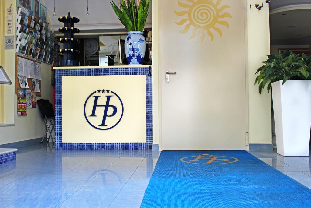 Hotel Philadelphia Cattolica Kültér fotó