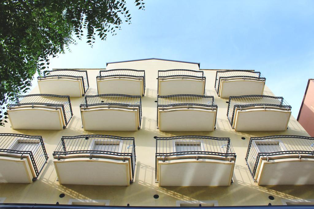 Hotel Philadelphia Cattolica Kültér fotó
